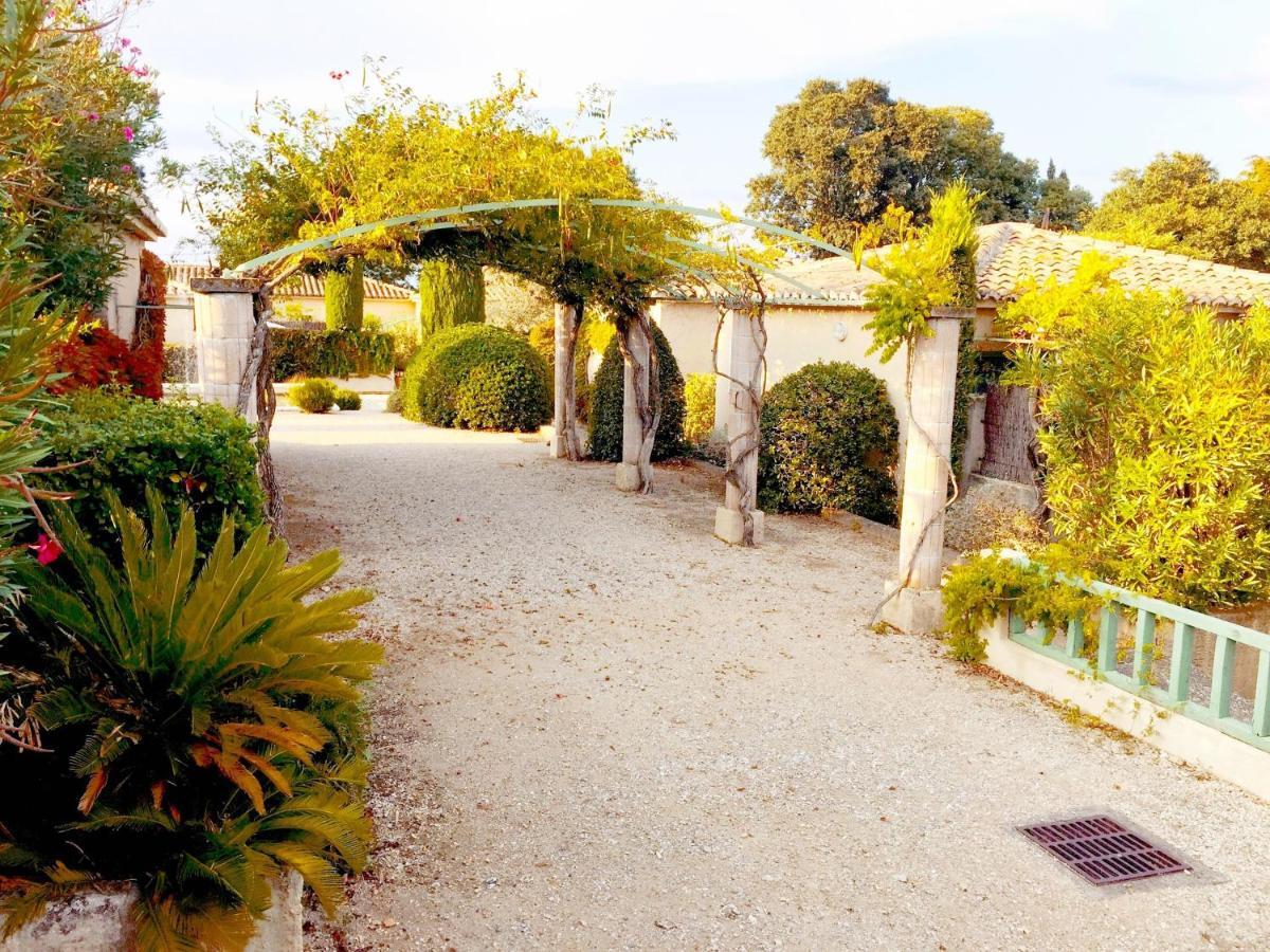 Le Mazet De Lola Villa Saint-Rémy-de-Provence Exterior foto